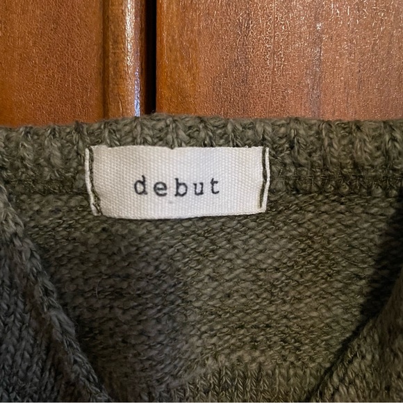 Green knit cropped sweater top - Picture 3 of 4